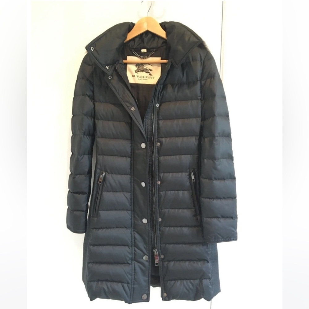 Brand NEW Burberry London Abbeydale Down Puffer Coat with Fur Hood size M